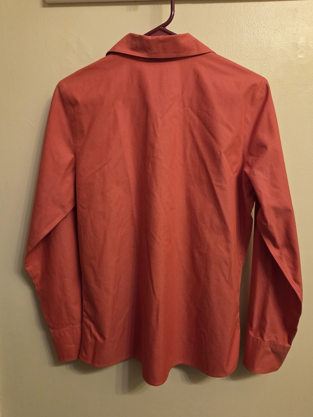 Eddie Bauer Preppy Coral Pink Button Down Medium Cotton Wrinkle Resistant Casual - Picture 2 of 6